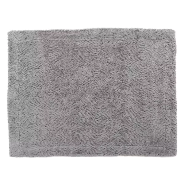 Noble House Toscana Trout Faux Fur Throw Blanket