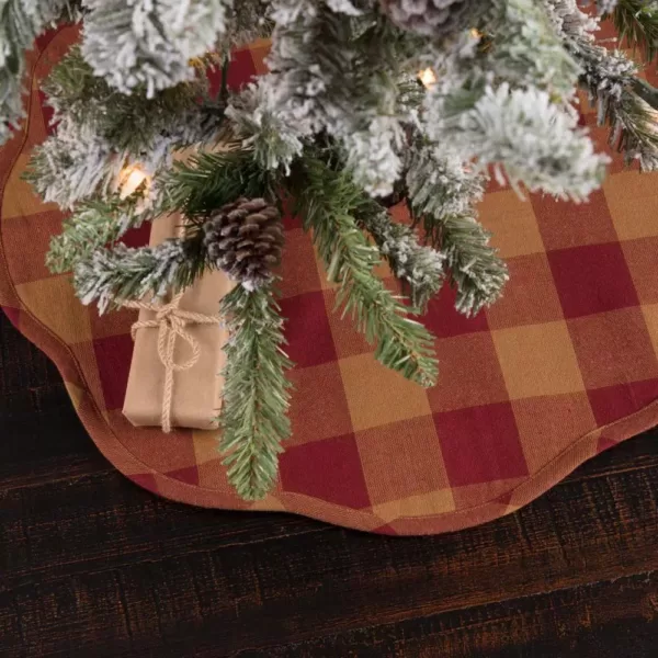 VHC Brands 21 in. Burgundy Check Red Primitive Christmas Decor Scalloped Tree Skirt